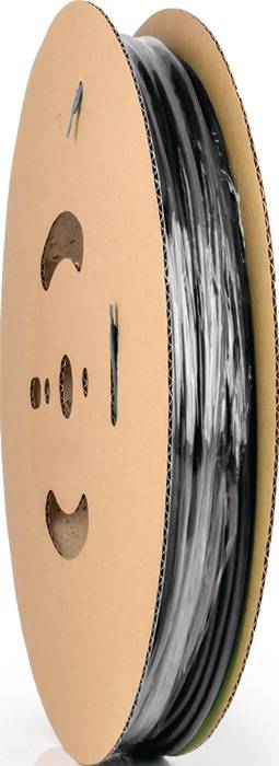 Eine große Spule schwarzen Filaments für den 3D-Druck ist teilweise in einem braunen Pappkarton eingeschlossen.