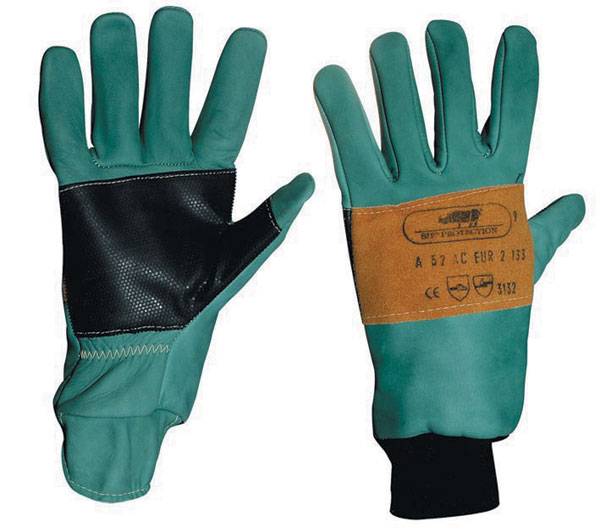 NARA, Kettensägen-Handschuh, EN 381-4, Leder mit Schnittschutzeinlage, Gr. 10