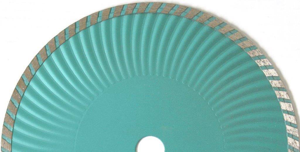 DIAMANTSCHEIBE, Turbo-Seg., geschl. Rand, Ø 230