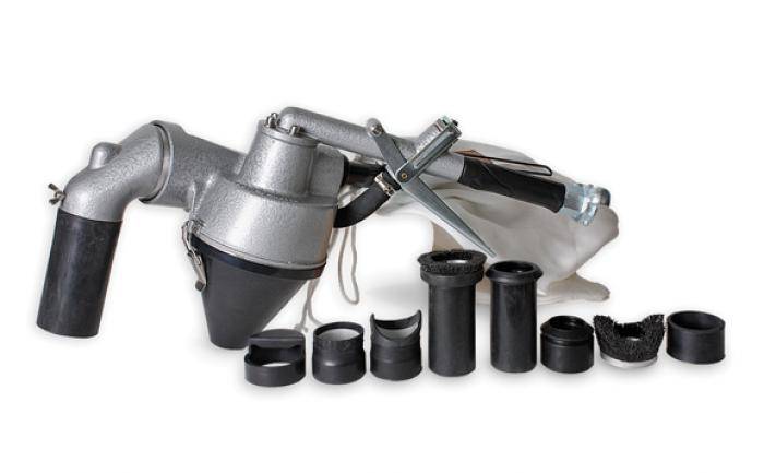 CONTRACOR Strahlgerät Educt-O-Matic - Luftversorgung 2,5 m³/min bei 6 bar - mit 6 Gummiaufsätzen