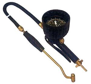 Hand-Reifendruckprüfer mit Tankstellenstecker - bis 25 bar / 350 psi - ungeeicht