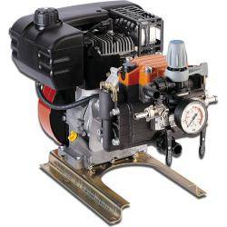 Membranpumpen MP 30 - 4-Takt-Motor B&S Motor - Gehäuse eloxiertes Aluminium - Fördermenge 32 l/min - Druck 30 bar