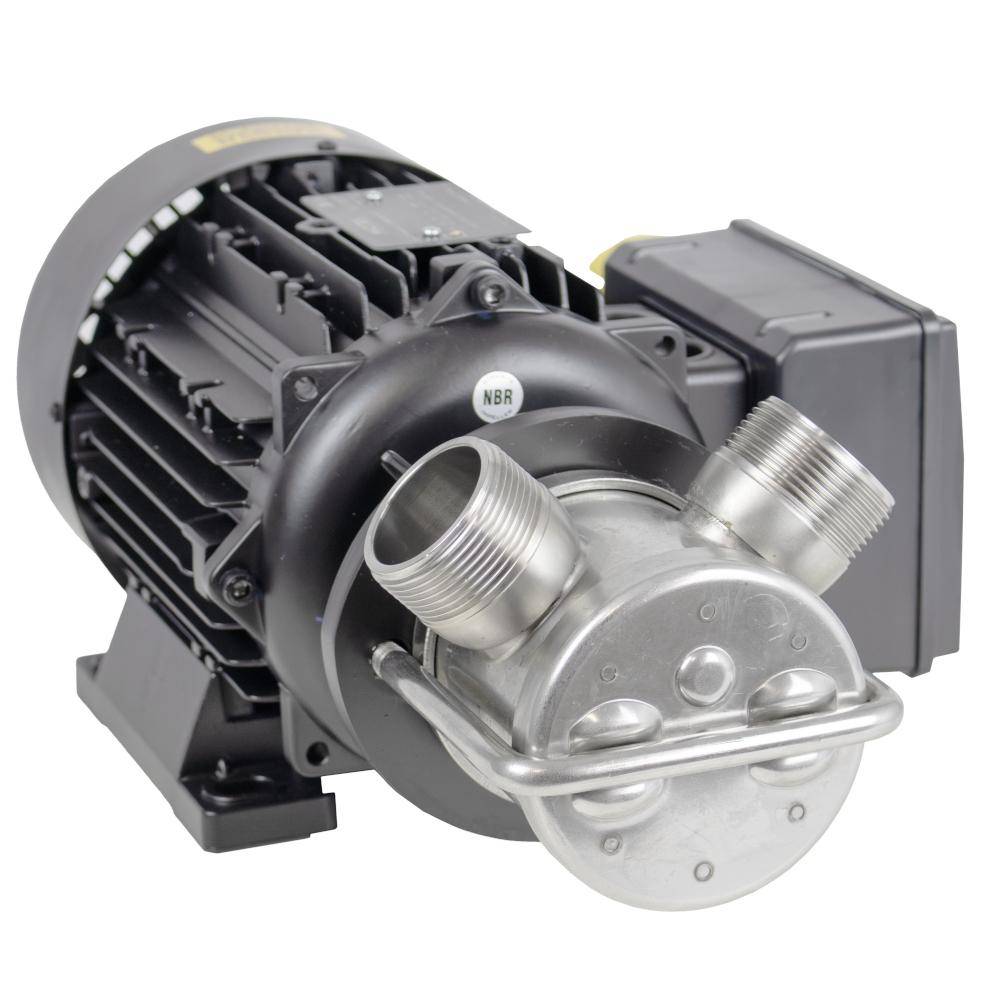 Industrielle elektrische Pumpe mit schwarzem Motor und silbernem Metallgehäuse, zeigt zwei Gewinde-Rohrverbindungen auf weißem Hintergrund.
