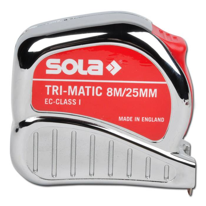 Ein silbernes und rotes SOLA Tri-Matic 8m/25mm Stahllineal mit 