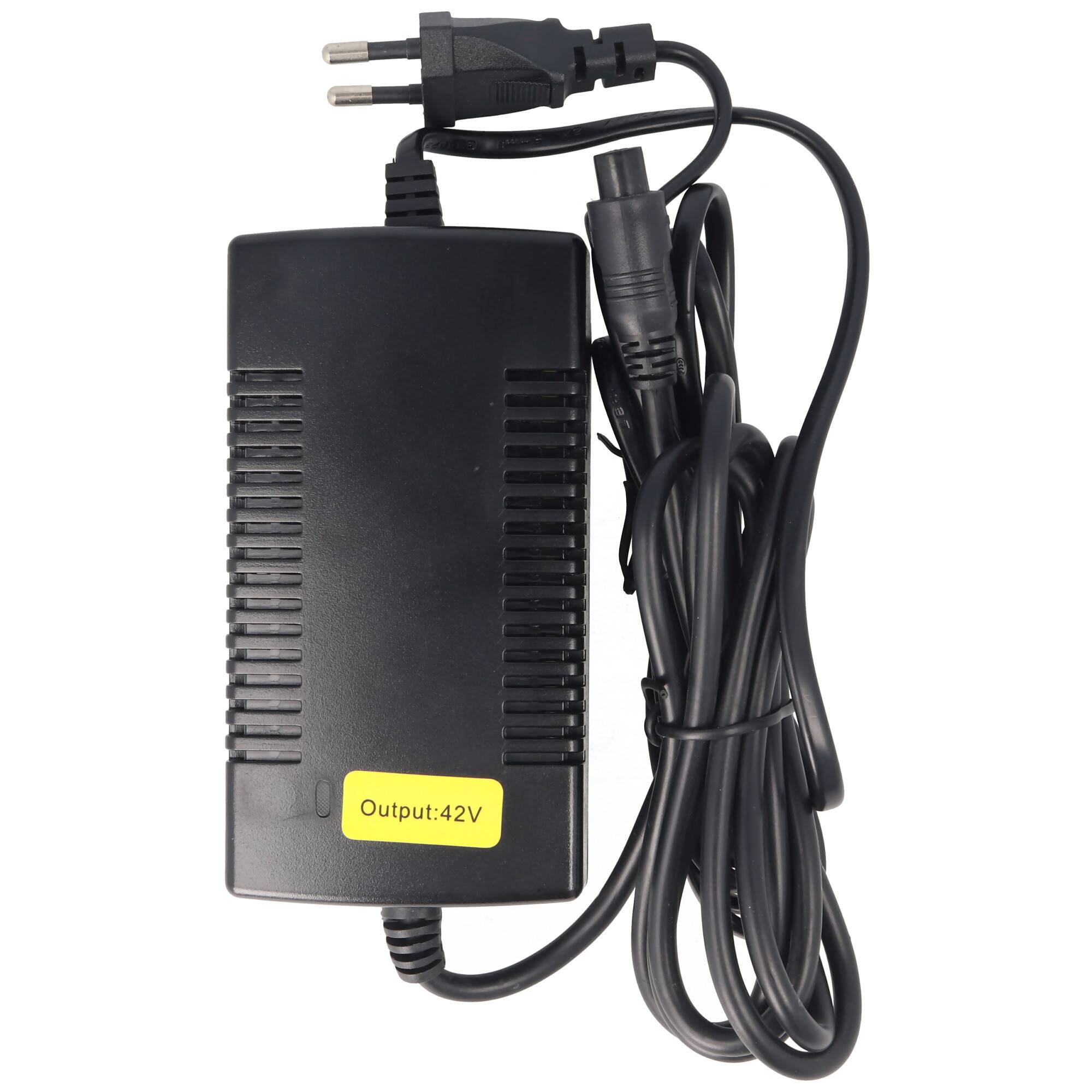 Schwarzer Netzteil mit Spiralkabel und zweipoliger Stecker, beschriftet mit „Output: 42V