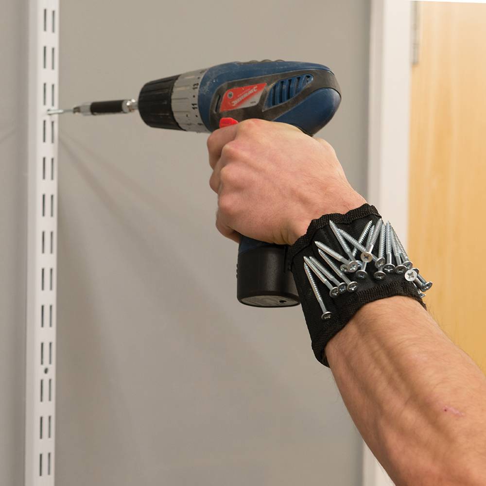 Magnetarmband mit Taschen für Schrauben, Schraubendreherbits, etc.