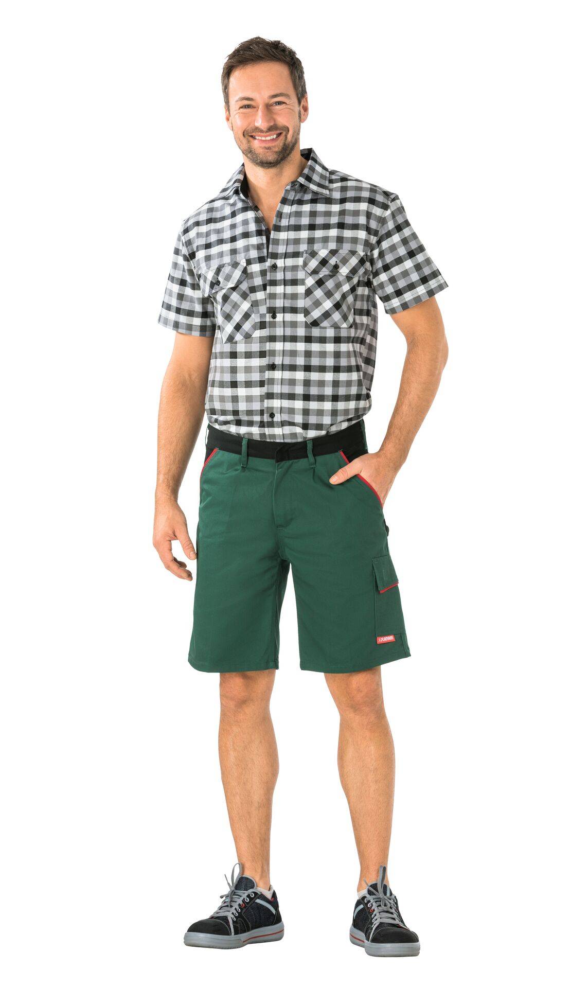 Highline Shorts grün/schwarz/rot Größe 4XL