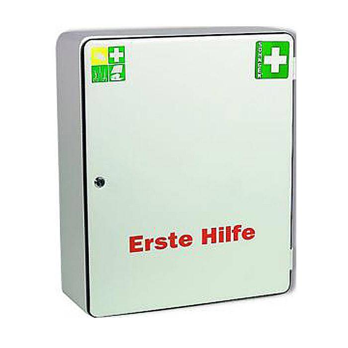 Weiße Erste-Hilfe-Box mit grünen Ärztekreuz-Symbolen und rotem Text „Erste Hilfe