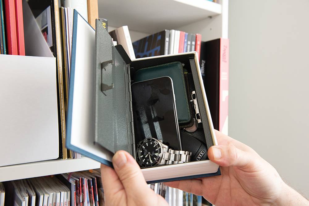 Buchtresor mit 3-stelliger Zahlenkombination