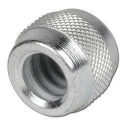 Eine Nahaufnahme einer metallischen, gewindelierten Armatur mit einer strukturierten Oberfläche, wahrscheinlich verwendet für Sanitär- oder mechanische Verbindungen.