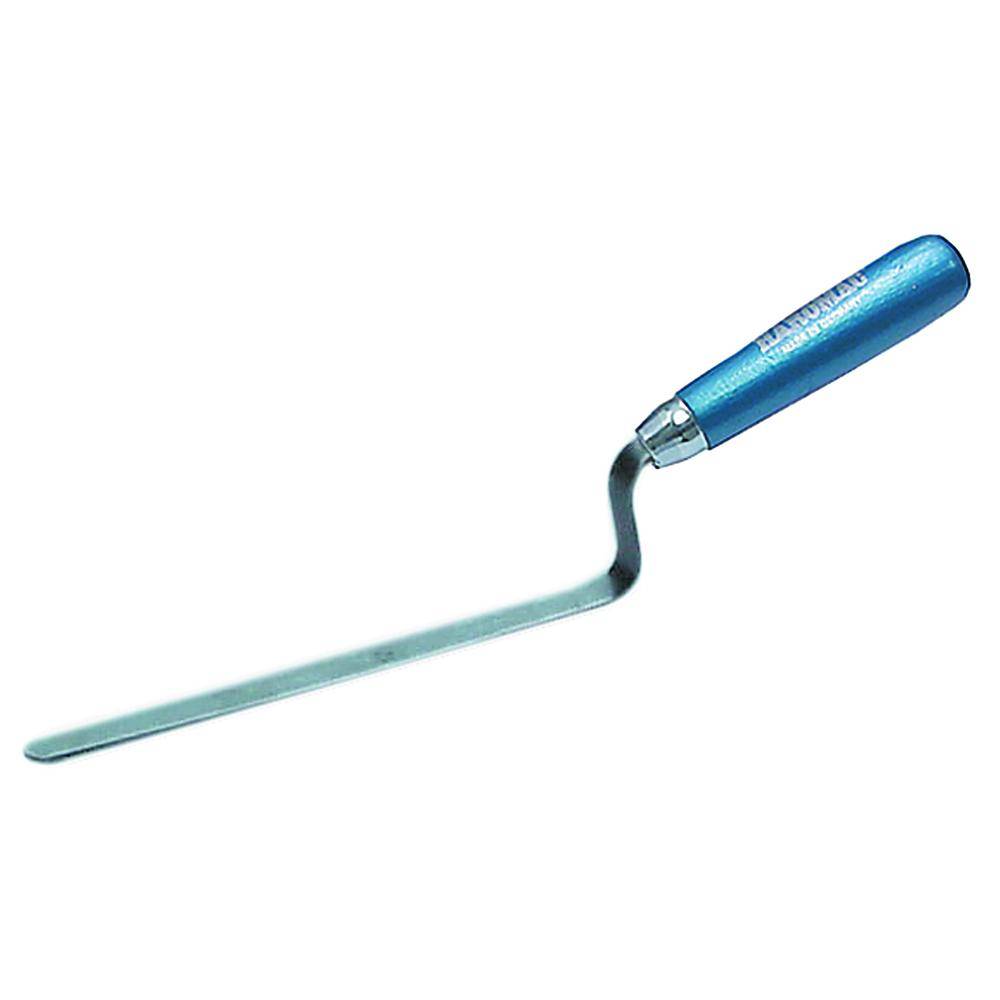 Malrolle mit blauem Griff und Verlängerungsstange mit gebogenem Metallschaft und flacher Streifenkopf auf weißem Hintergrund.