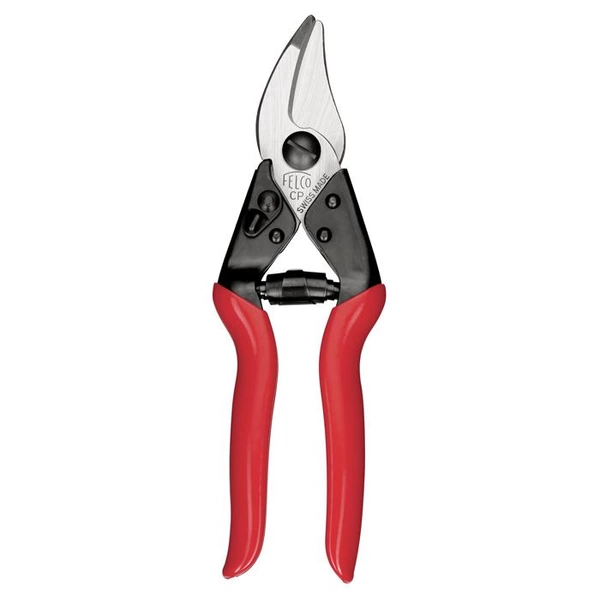 Universalschere FELCO CP - für den einhändigen Betrieb geeignet - Länge 205 mm - Gewicht 290 g Universalschere FELCO CP - für den einhändigen Betrieb geeignet - Länge 205 mm - Gewicht 290 g