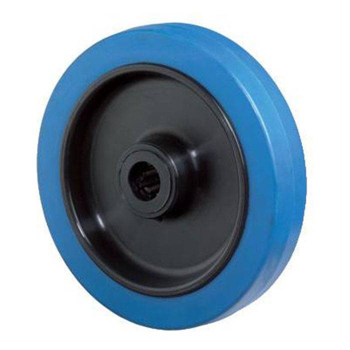 Blaues Gummirad mit einer schwarzen Mittelnabe, isoliert auf weißem Hintergrund dargestellt.