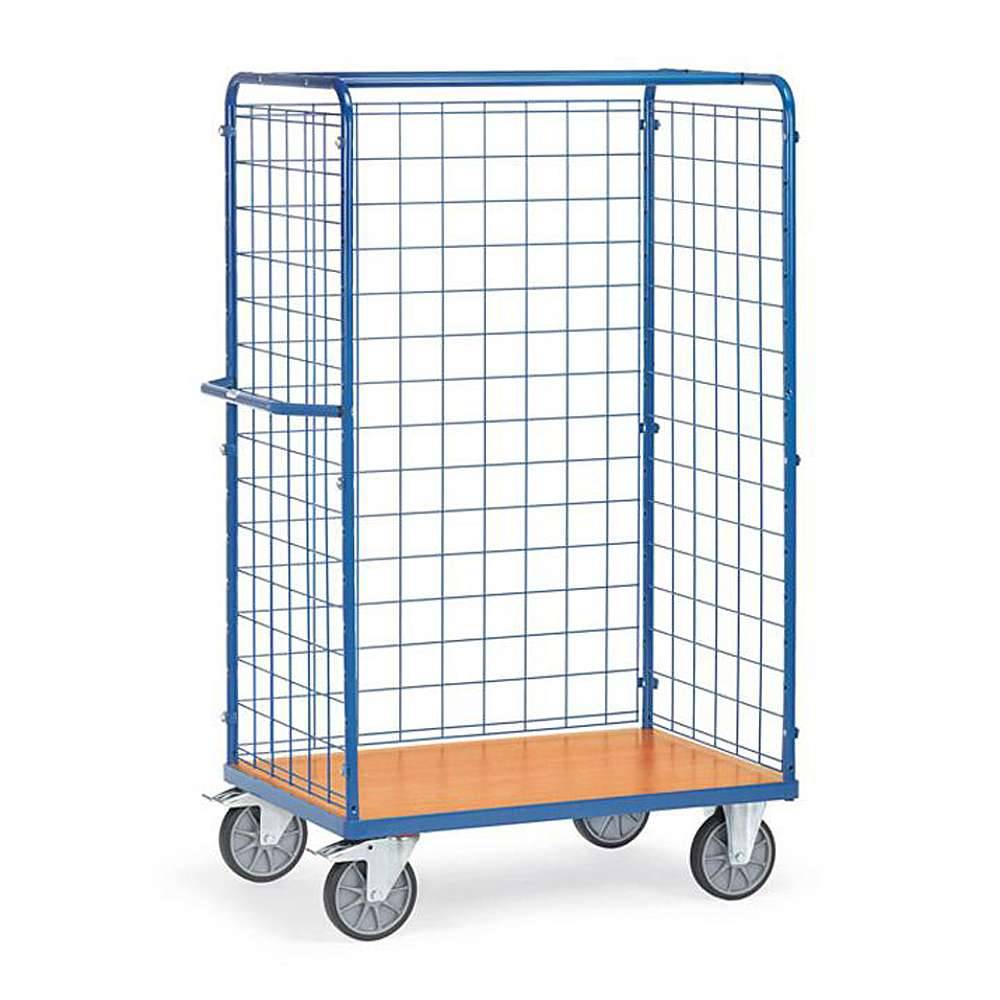 Blauer Drahtgitter-Rollwagen mit Holzsockel und vier Lenkrollen, verwendet für den Warentransport.