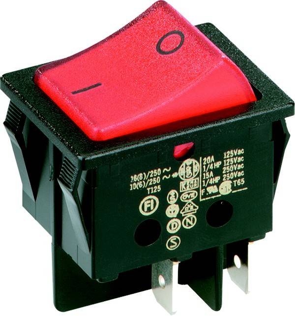 Ein roter Wippschalter mit 'I'- und 'O'-Symbolen, die die Ein- und Aus-Positionen anzeigen, auf einer schwarzen Grundfläche montiert. Er enthält technische Spezifikationen.