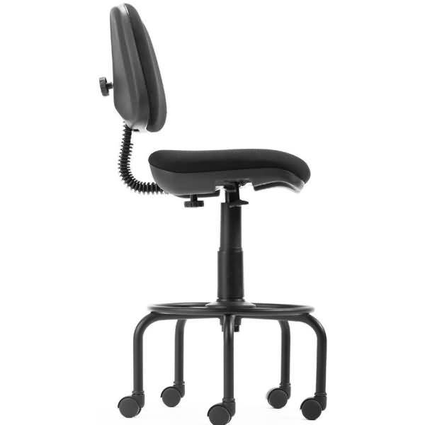 Drehstuhl hoch mit Fußstütze / Rollen Sitzfläche Textil schwarz