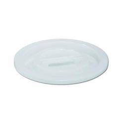 Ein transparenter, runder Kunststoffdeckel mit erhöbenem Griff wird vor weißem Hintergrund gezeigt, was anzeigt, dass er zum Abdecken von Behältern verwendet wird.