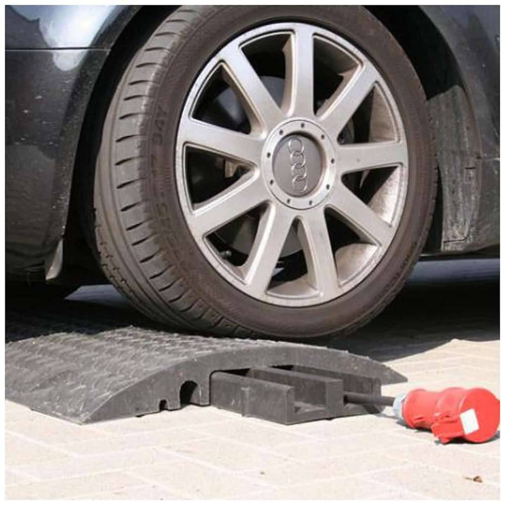 Kabelbrücke mit Einsatz