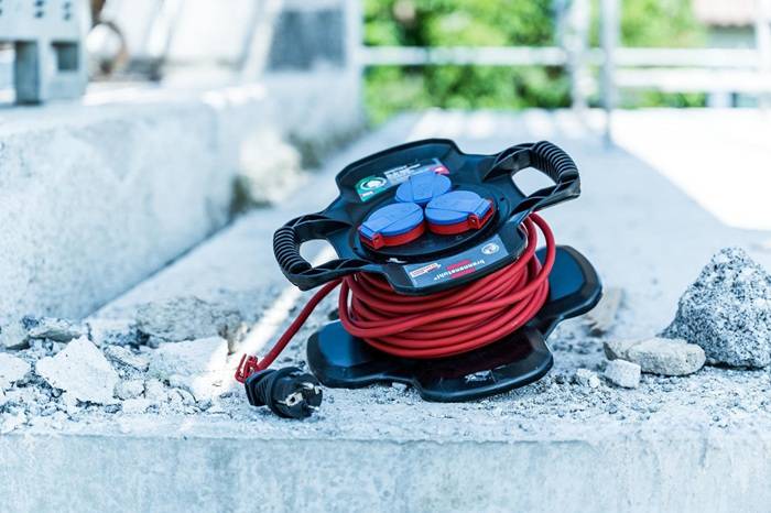 Kabelhaspel X-Gum 3-fach Kabel-L.10m IP44 m.Kinderschutz Brennenstuhl