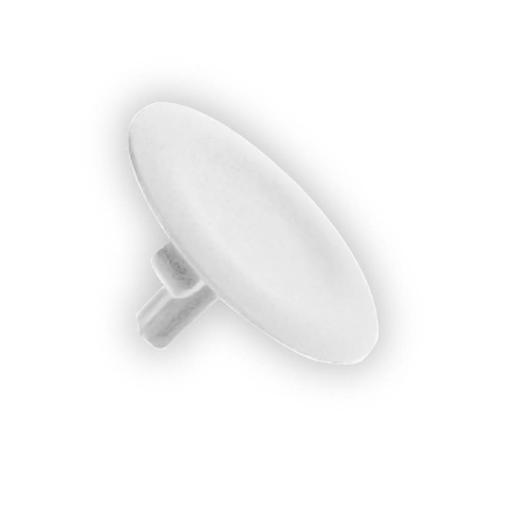 Eine kleine, flache, runde weiße Taste mit einem kurzen Stift auf der Rückseite, die häufig zum Befestigen von Stoff oder als Verschluss verwendet wird.