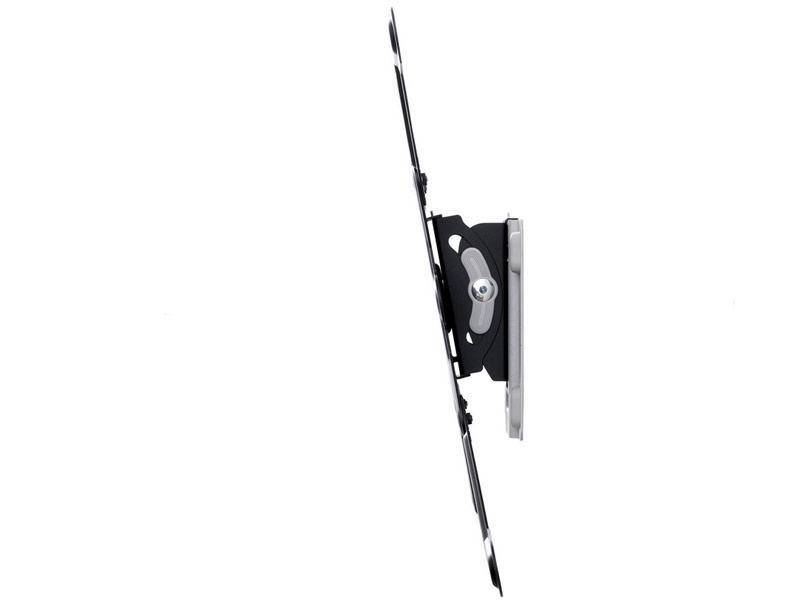 Seitenansicht einer schmalen, verstellbaren TV-Wandhalterung, die einen montierten Fernseher nach vorne neigt und dabei ihr schlankes Profil und den Neigungsmechanismus zeigt.