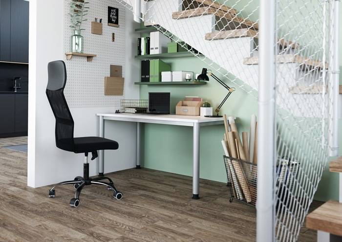 Schreibtisch H685-810xB1200xT670mm weiß ger.Form 4-Fuß HAMMERBACHER