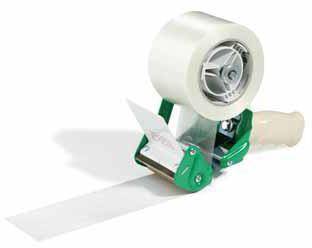 Klebebandabroller mit transparenter Kleberollе, grünem Griff, Schneidklinge, Klebeband wird auf eine Oberfläche aufgebracht.