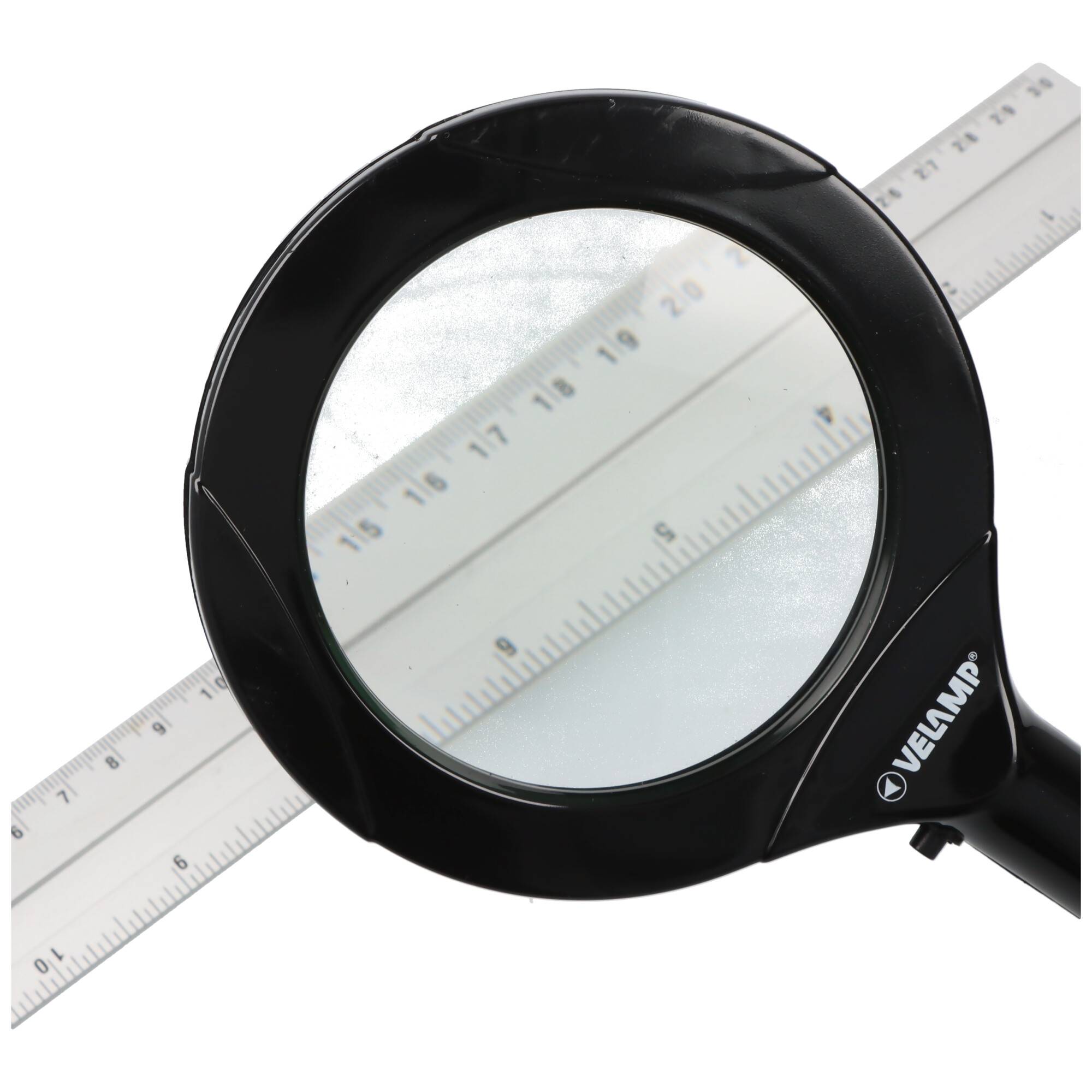 Schwarze Lupe, die ein transparentes Lineal vergrößert, mit dem Logo „VELAMP