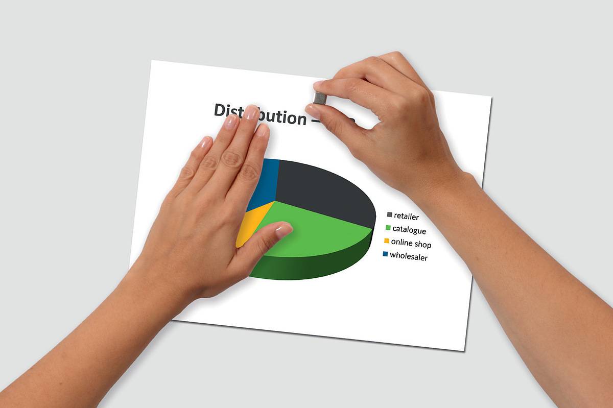 Be!Board Große Glas-Magnettafel / Whiteboard, 1200x90 cm, weiß