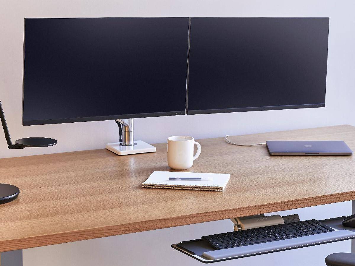 Humanscale M8.1 Monitor Tischhalterung für zwei Monitore Klemme, schräg, schwarz...