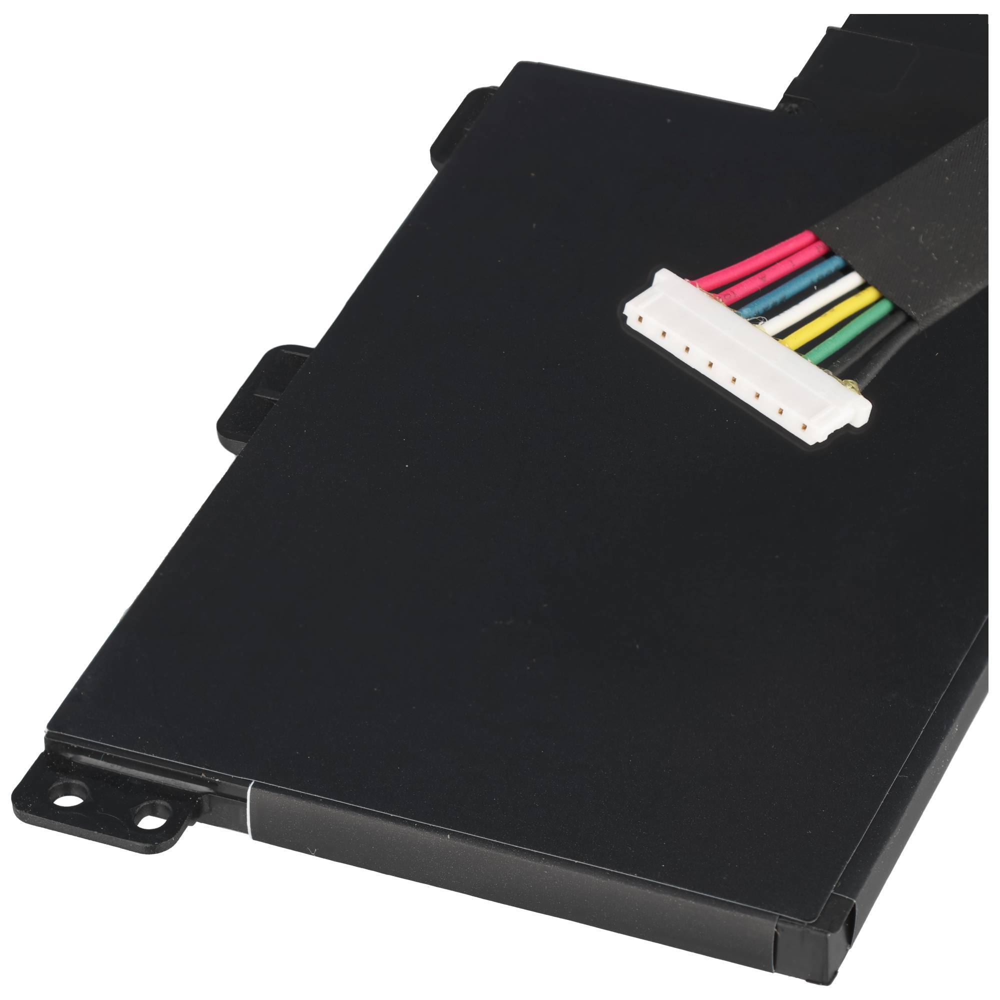 Schwarzes elektronisches Modul mit einem weißen Multileiter-Stecker auf einem einfachen Hintergrund.
