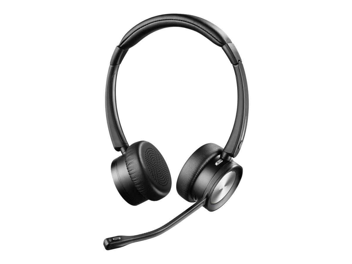 Schwarzes Over-Ear-Wireless-Headset mit Boom-Mikrofon auf weißem Hintergrund.