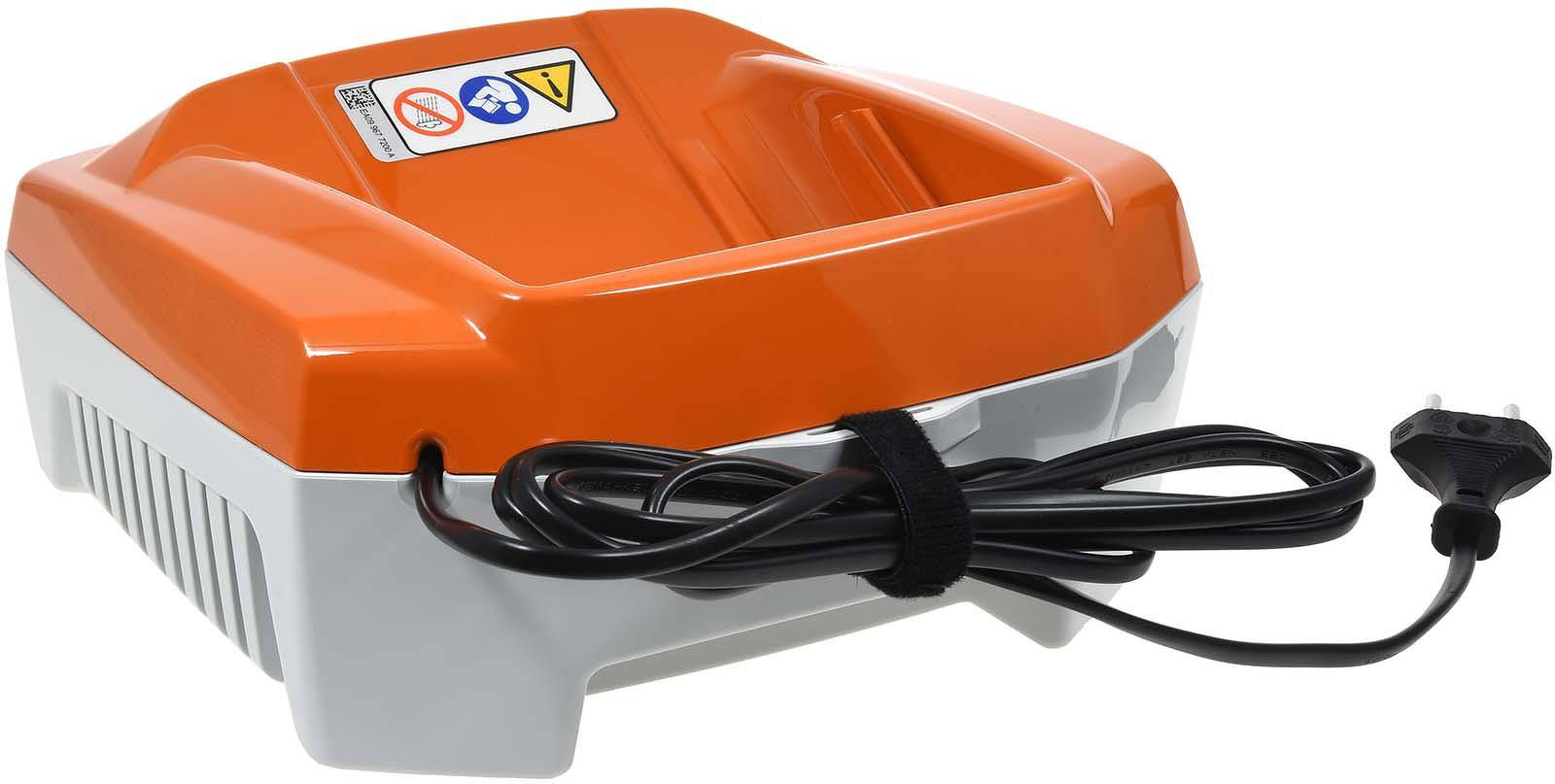 Schnell-Ladegerät STIHL AL 301 für AP 100 / AP 200 / AP 300 / AR 2000 / AR 3000, 36V