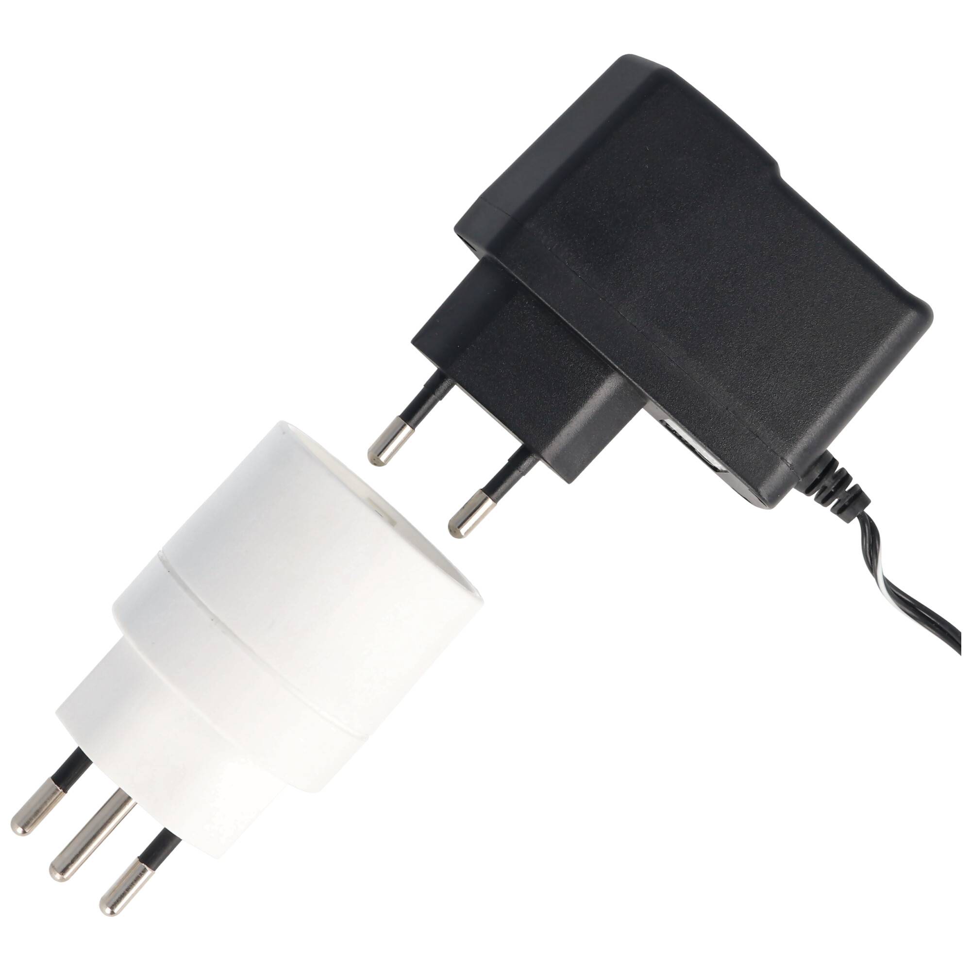 Schweiz-Adapter weiss von Schukokupplung auf schweizer Stecker 230 Volt mit Erdleiter und 10A