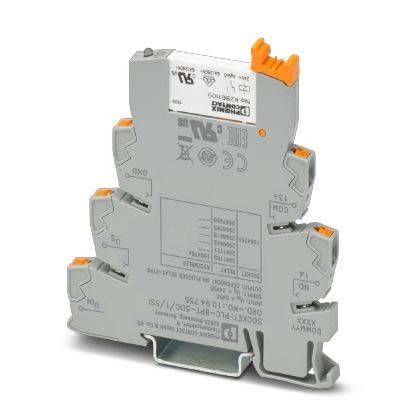 Ein grauer elektrischer Anschlussklemmenblock mit beschrifteten Anschlusspunkten und orangefarbenen Drucktasten, verwendet zum Anschließen und Sichern von elektrischen Kabeln.