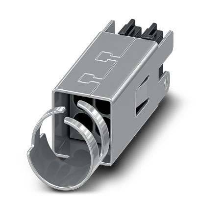 Ein Metall- und Kunststoffstecker mit einer offenen kreisförmigen Klemme und mehreren Pins, verwendet für elektrische Verbindungen, auf weißem Hintergrund.