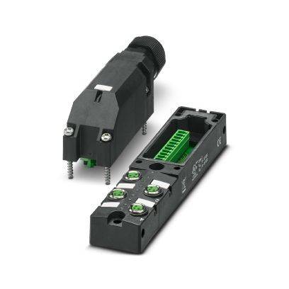 Zwei schwarze industrielle elektrische Steckverbinder-Module mit grünen Anschlussklemmen und Schraubklemmen, auf weißem Hintergrund dargestellt.