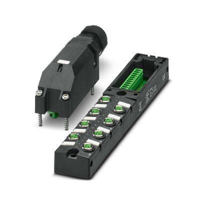 Elektronisches Gerät mit entfernter Komponentenabdeckung, wobei die interne Leiterplatte mit grünen Anschlüssen und mehreren Steckplätzen auf einer schwarzen Basis sichtbar ist.