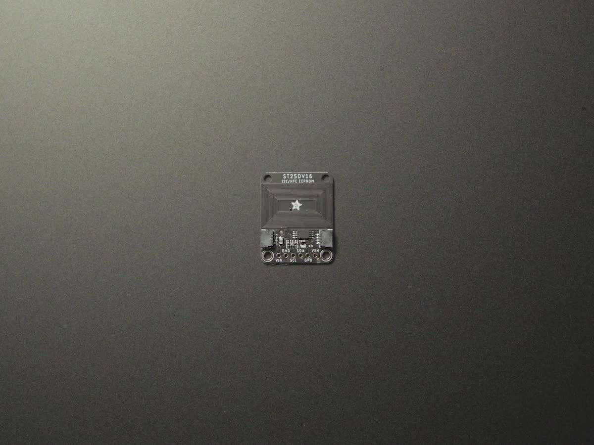 Adafruit ST25DV16K I2C RFID EEPROM Breakout - STEMMA QT / Qwiic 4701