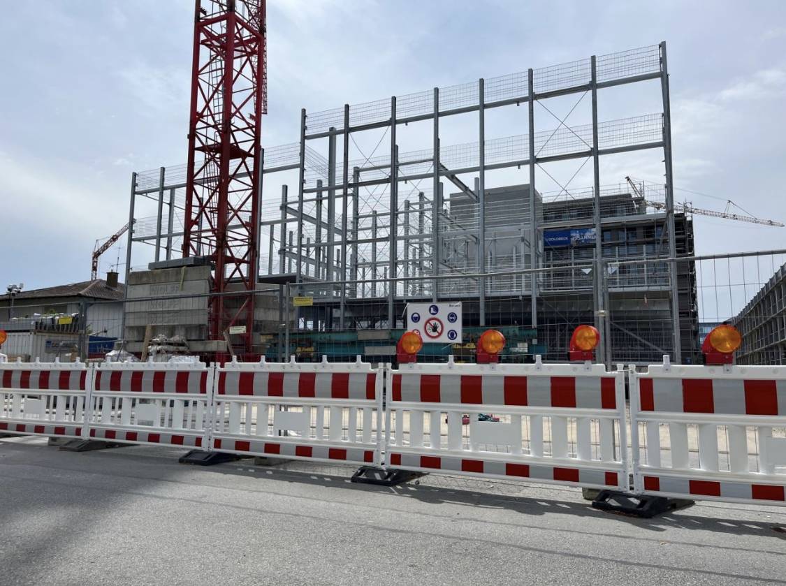 Schake 33420K2 Schake EURO2 Absperrschrankengitter Typ NOX Folie Typ RA2/B ohne Lampenadapter rot / weiß