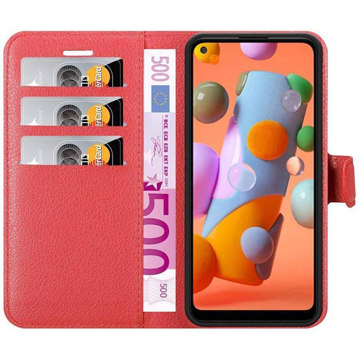 Cadorabo Hülle für Samsung Galaxy A11 / M11 Schutz Hülle in Rot Handyhülle Etui Case Cover Magnetverschluss