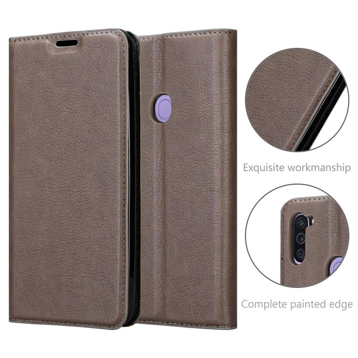 Cadorabo Hülle für Samsung Galaxy A11 / M11 Schutz Hülle in Braun Handyhülle Etui Case Cover Magnetverschluss