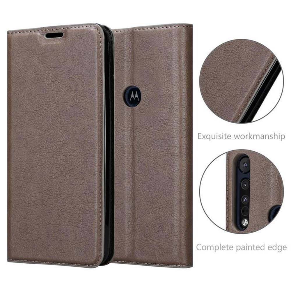 Cadorabo Hülle für Motorola ONE MACRO Schutz Hülle in Braun Handyhülle Etui Case Cover Magnetverschluss
