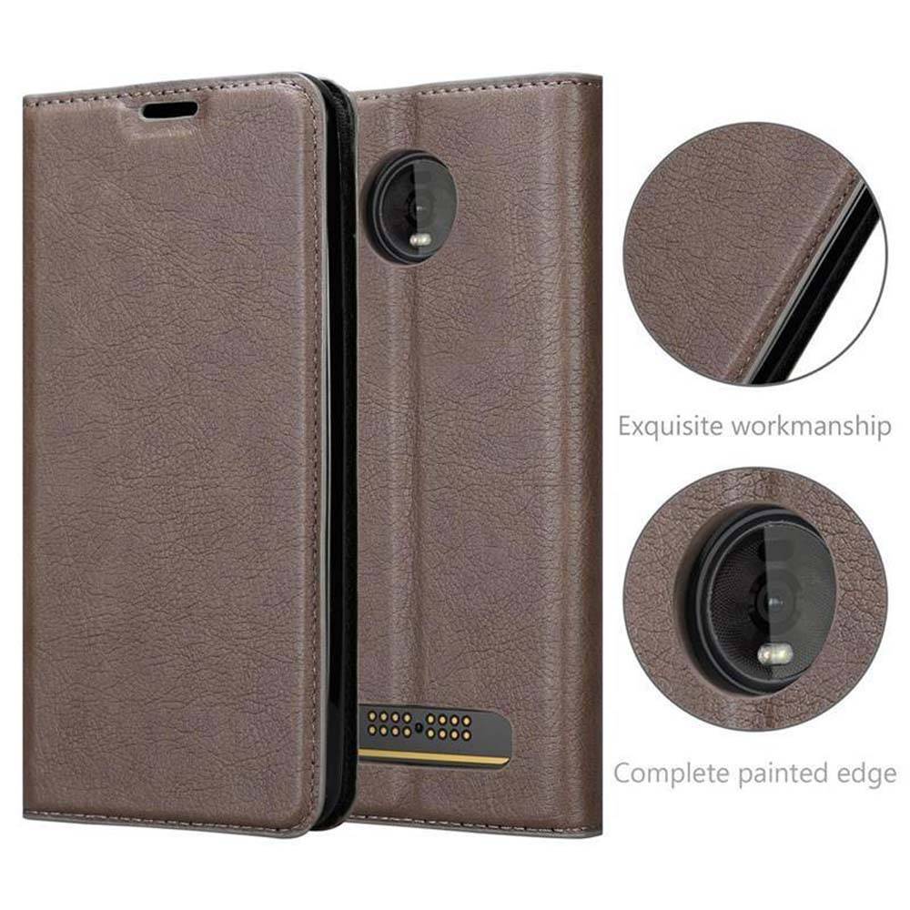 Cadorabo Hülle für Motorola MOTO Z4 Schutz Hülle in Braun Handyhülle Etui Case Cover Magnetverschluss