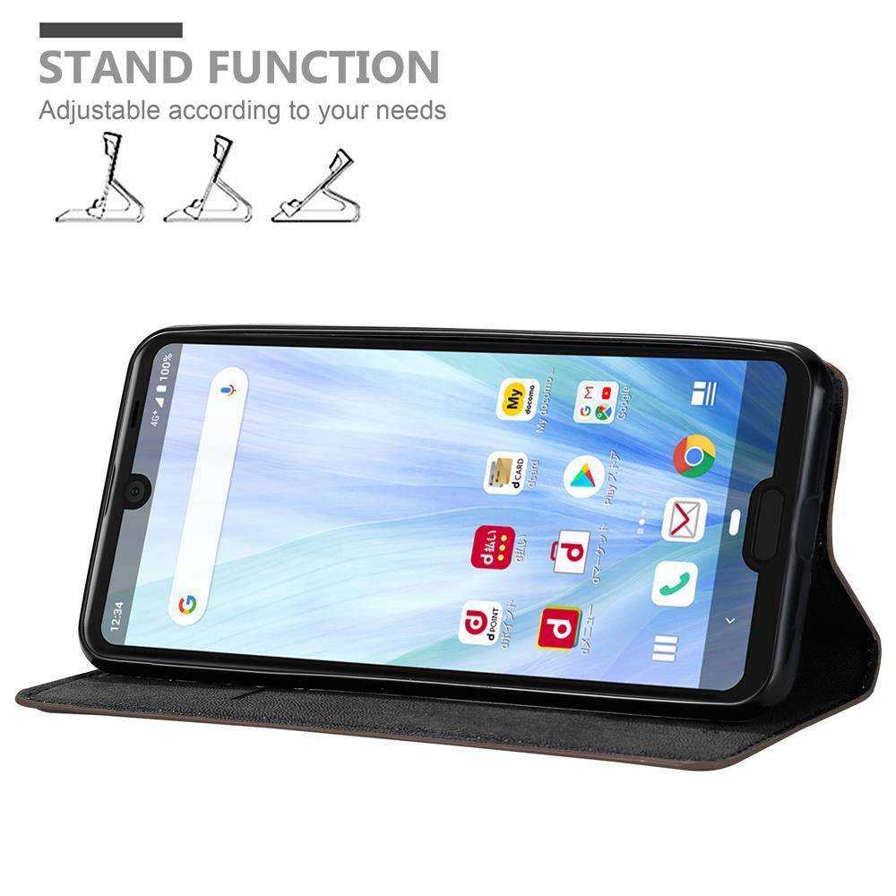 Cadorabo Hülle für Sharp Aquos R3 Schutz Hülle in Braun Handyhülle Etui Case Cover Magnetverschluss