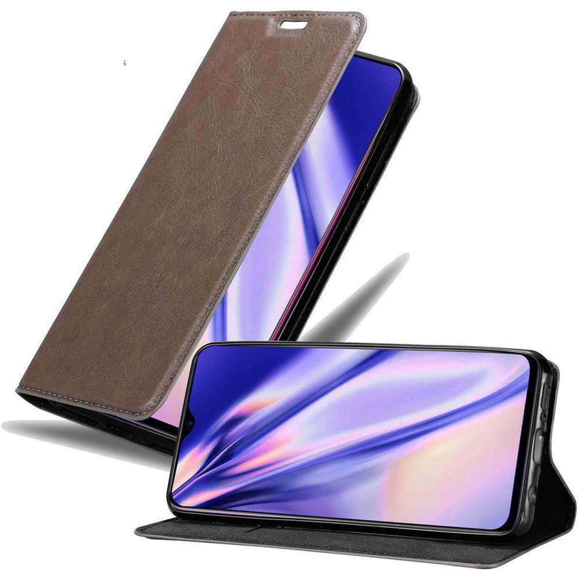Cadorabo Hülle für Oppo R17 Schutz Hülle in Braun Handyhülle Etui Case Cover Magnetverschluss