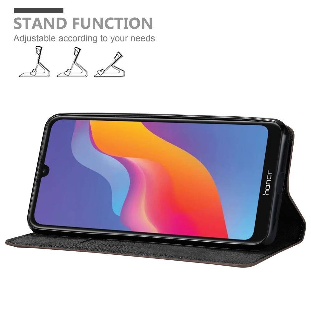 Cadorabo Hülle für Honor 8A PRIME Schutz Hülle in Braun Handyhülle Etui Case Cover Magnetverschluss