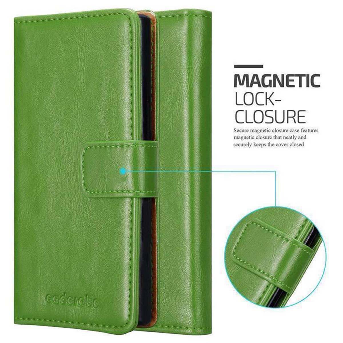 Cadorabo Hülle für Huawei Y3 / Y3C / Y330 / Y331 / Y360 Schutzhülle in Grün Handyhülle Book Tasche Case Etui Luxury