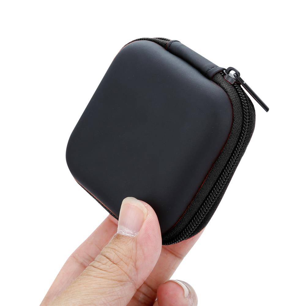 Cadorabo Kopfhörer Aufbewahrungsbox in SCHWARZ - Eckige Robuste Tasche aus formstabilem Stoff mit Netzfach und Reißverschluss