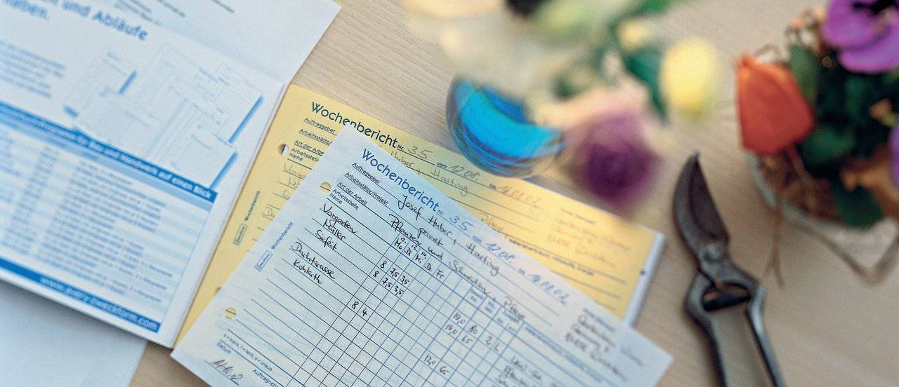 AVERY Zweckform Wochenrapport Formularbuch 1310